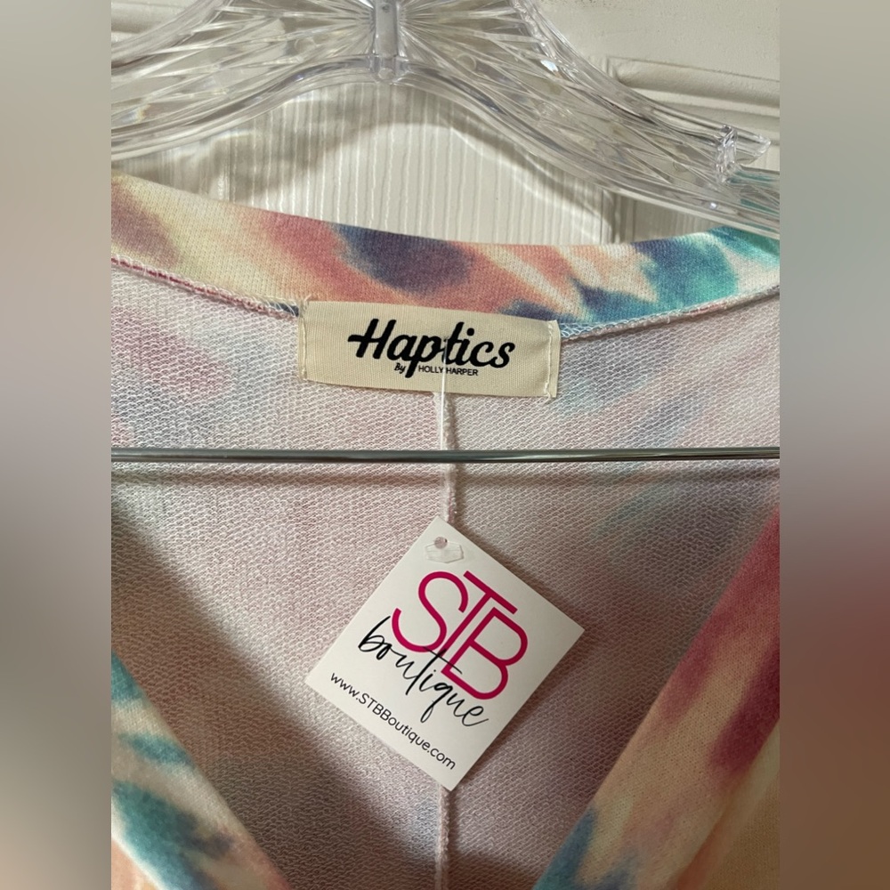 NWT: HAPTICS Tidal Tie Dye Short Sleeve shirt Size Medium - Picture 4 of 5